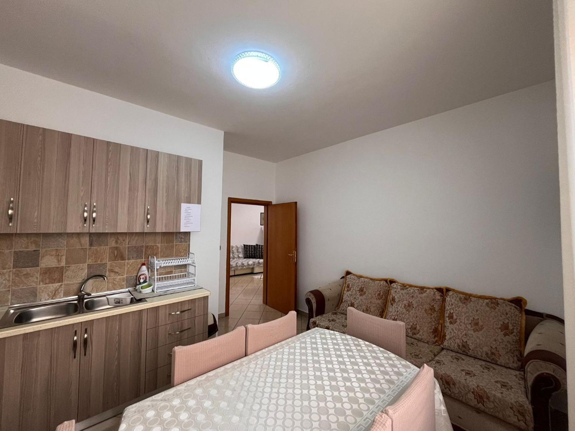 Rikardo Apartament Apartment Vlore Exterior photo