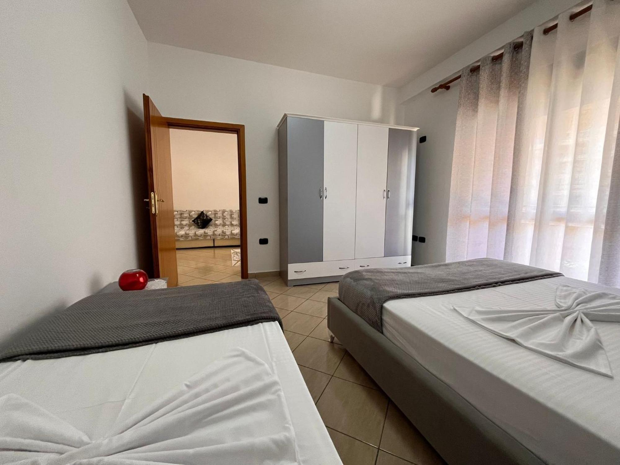 Rikardo Apartament Apartment Vlore Exterior photo